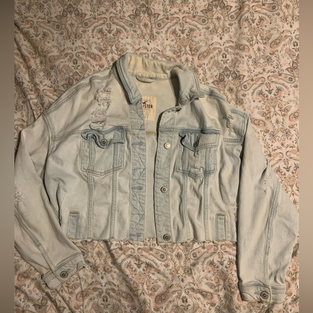 Hollister cropped denim jacket